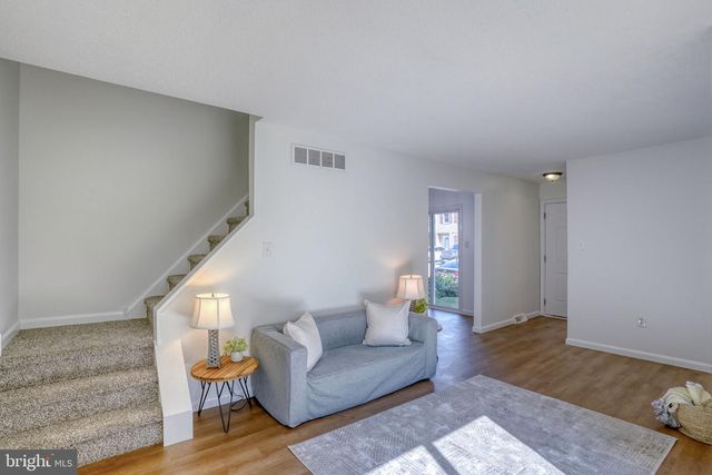 1608 BARNABY ST, Newark, DE 19702
