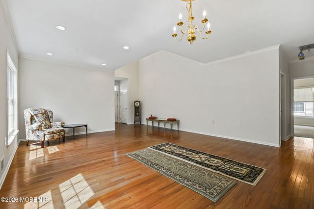 47 Yates Road, Manalapan, NJ 07726