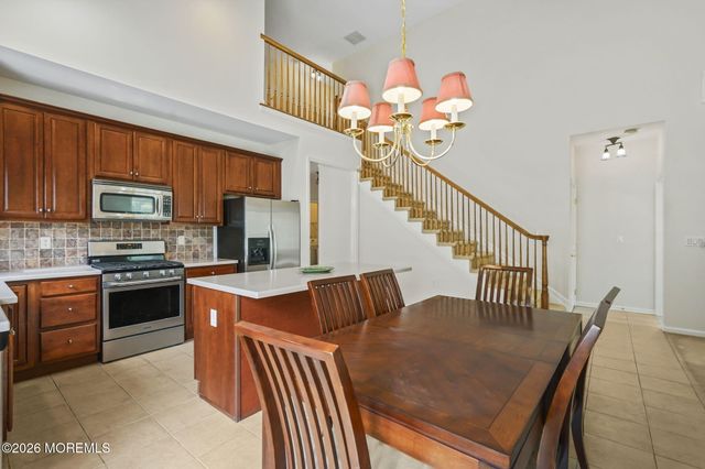 47 Yates Road, Manalapan, NJ 07726