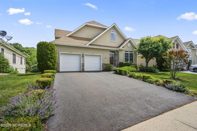 47 Yates Road, Manalapan, NJ 07726