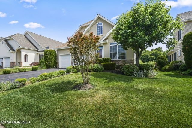 47 Yates Road, Manalapan, NJ 07726