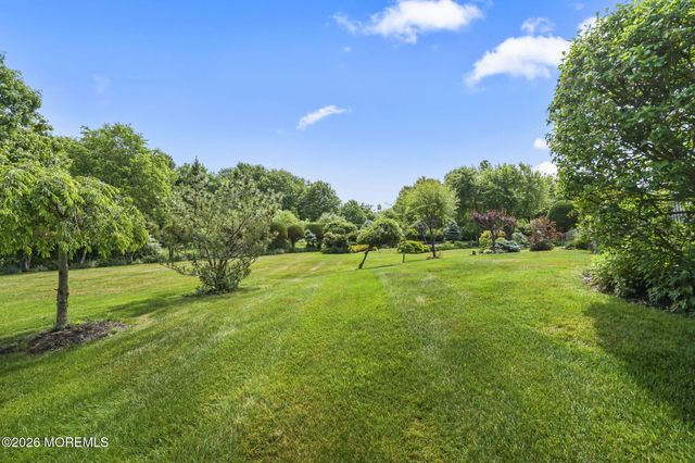 47 Yates Road, Manalapan, NJ 07726
