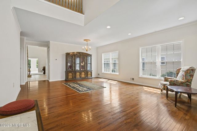 47 Yates Road, Manalapan, NJ 07726
