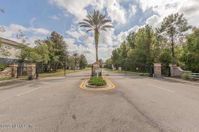 608 SPRUCE CREEK Road, St. Johns, FL 32259