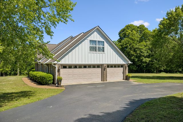 1605 Lydia Ct, Spring Hill, TN 37174