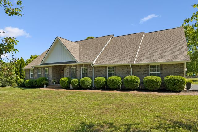 1605 Lydia Ct, Spring Hill, TN 37174