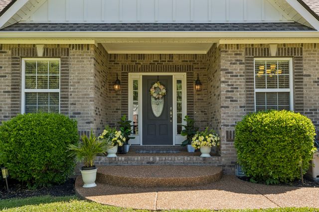 1605 Lydia Ct, Spring Hill, TN 37174