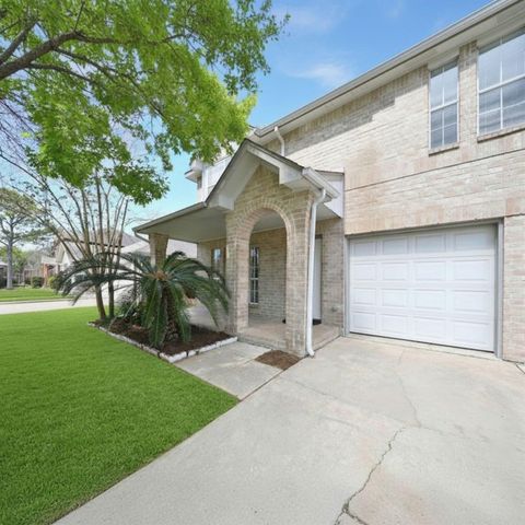 2914 Silent Drive, Sugar Land, TX 77498