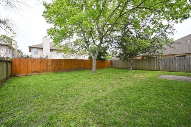 2914 Silent Drive, Sugar Land, TX 77498