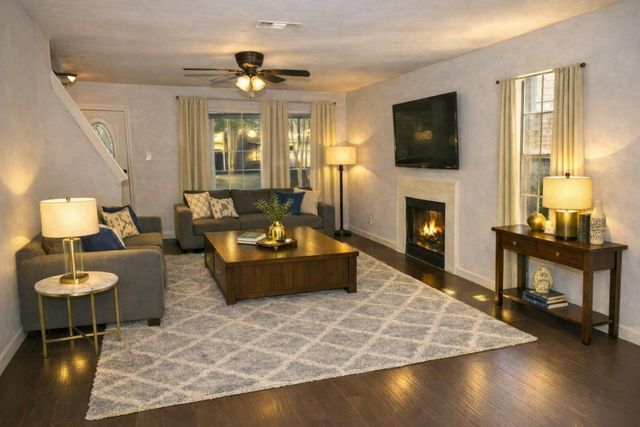 2914 Silent Drive, Sugar Land, TX 77498