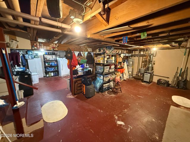 4 Cambridge Court, Toms River, NJ 08753