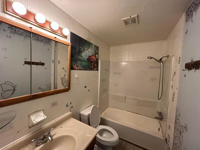 1329 Birch Drive, Columbus, OH 43223