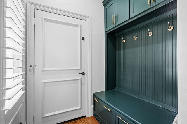 6130 Lavendale Avenue, Dallas, TX 75230