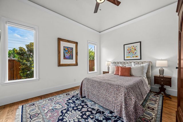 6130 Lavendale Avenue, Dallas, TX 75230