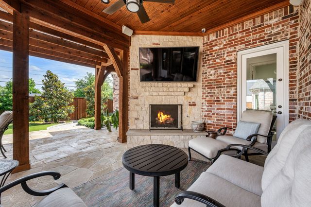 6130 Lavendale Avenue, Dallas, TX 75230