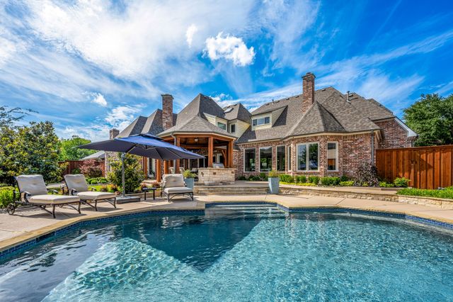 6130 Lavendale Avenue, Dallas, TX 75230