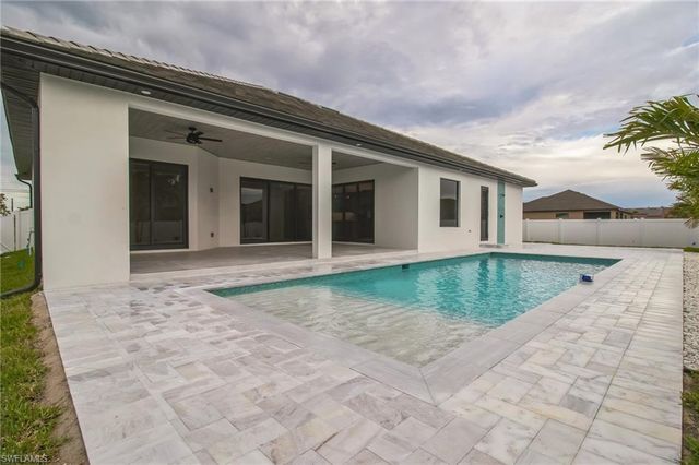 123 SW 35th AVE, Cape Coral, FL 33991