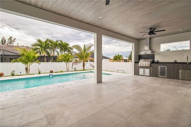 123 SW 35th AVE, Cape Coral, FL 33991
