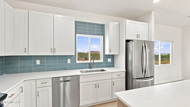 3725 E Wetstones Road, Vail, AZ 85641