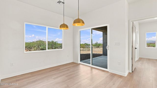 3725 E Wetstones Road, Vail, AZ 85641