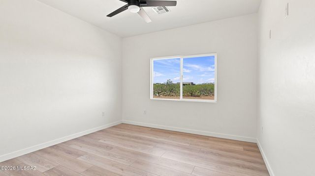 3725 E Wetstones Road, Vail, AZ 85641