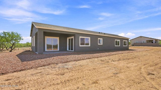3725 E Wetstones Road, Vail, AZ 85641
