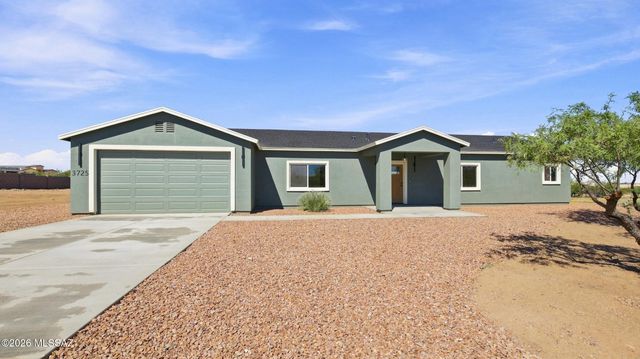 3725 E Wetstones Road, Vail, AZ 85641