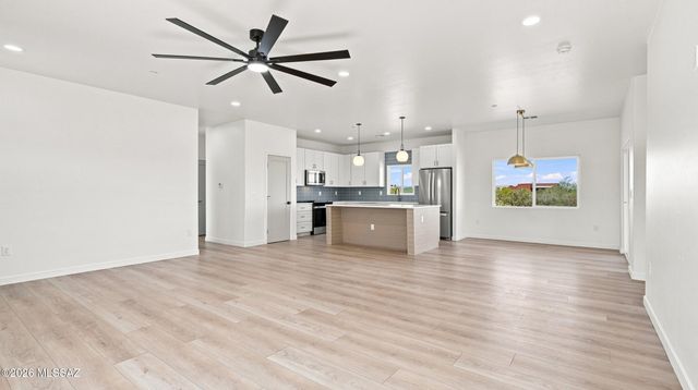 3725 E Wetstones Road, Vail, AZ 85641