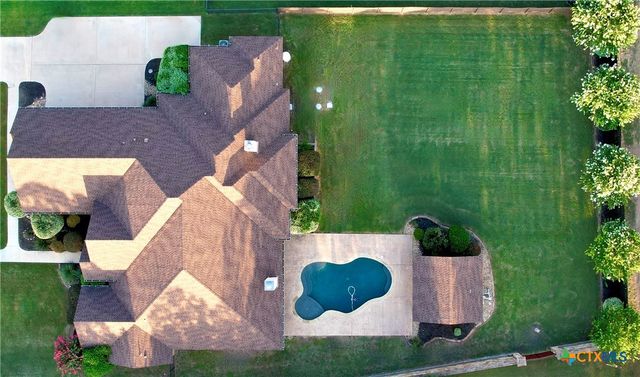407 Creekside Drive, Salado, TX 76571