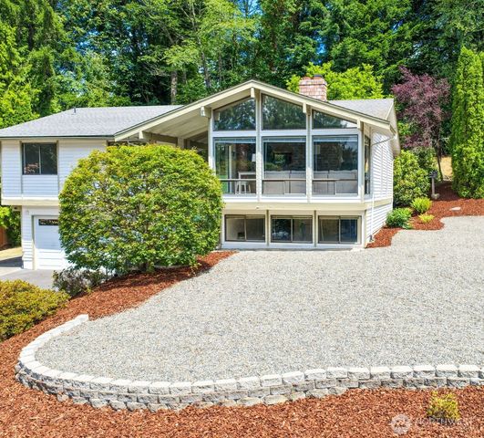 7880 NE Forest Ridge Lane, Bremerton, WA 98311