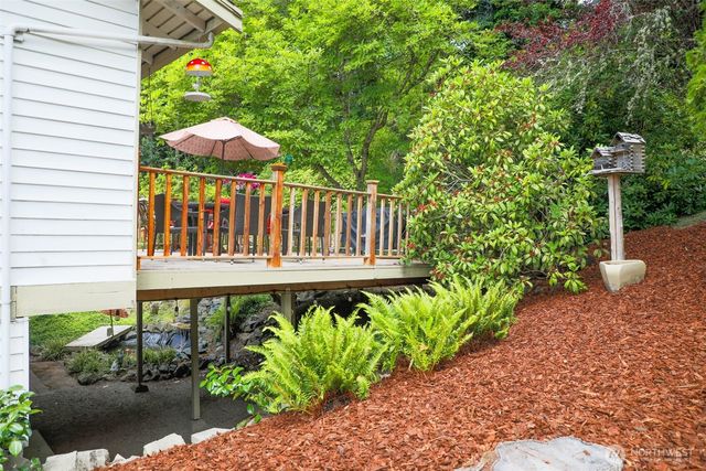 7880 NE Forest Ridge Lane, Bremerton, WA 98311
