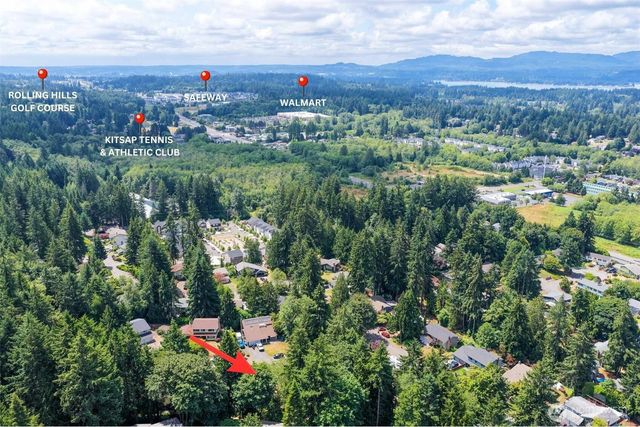 7880 NE Forest Ridge Lane, Bremerton, WA 98311