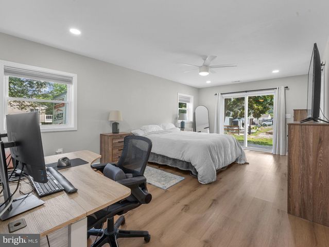 7845 JUNE DR, Pasadena, MD 21122