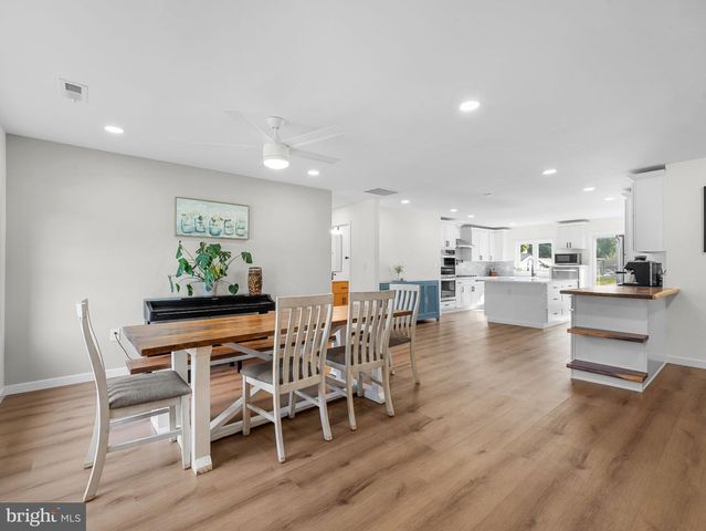 7845 JUNE DR, Pasadena, MD 21122