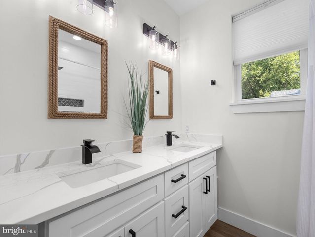 7845 JUNE DR, Pasadena, MD 21122