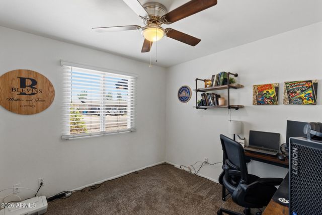 3710 W CARON Street, Phoenix, AZ 85051
