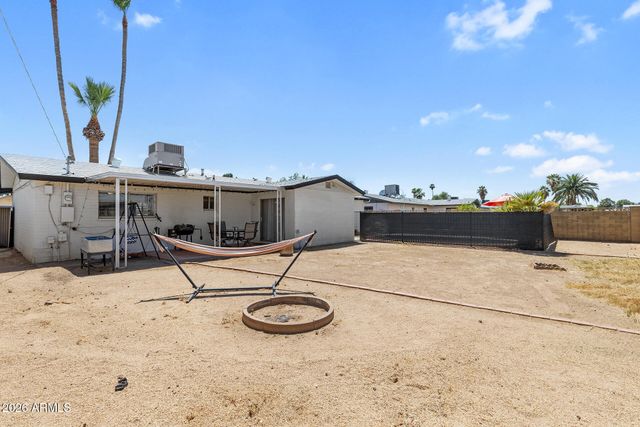 3710 W CARON Street, Phoenix, AZ 85051