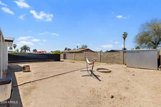 3710 W CARON Street, Phoenix, AZ 85051