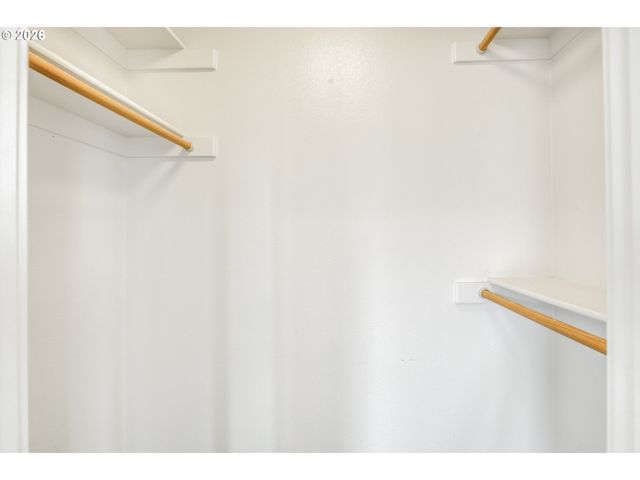 2753 Se NICKLAUS Ct, Hillsboro, OR 97123