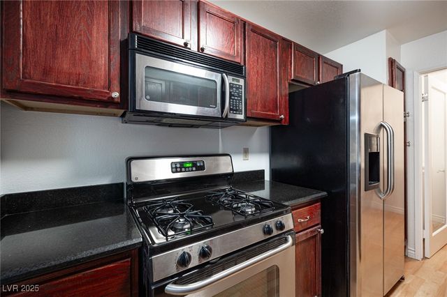 2200 South Fort Apache Road 1168, Las Vegas, NV 89117