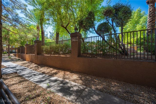 2200 South Fort Apache Road 1168, Las Vegas, NV 89117