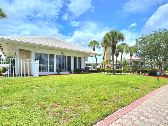2501 W Golf Boulevard 127, Pompano Beach, FL 33064
