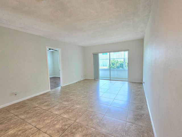 2501 W Golf Boulevard 127, Pompano Beach, FL 33064