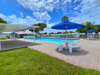 2501 W Golf Boulevard 127, Pompano Beach, FL 33064