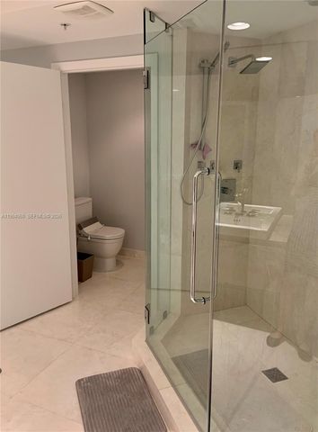 17301 Biscayne Blvd 1602, North Miami Beach, FL 33160
