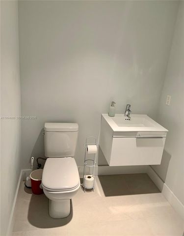 17301 Biscayne Blvd 1602, North Miami Beach, FL 33160