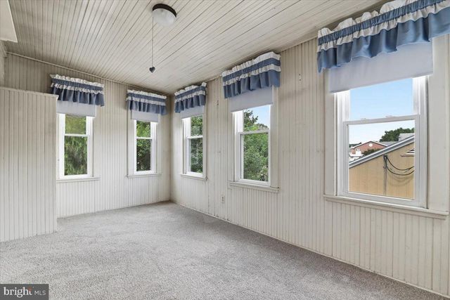 105 S WHITEOAK ST, Kutztown, PA 19530