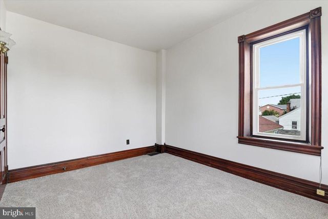 105 S WHITEOAK ST, Kutztown, PA 19530