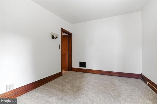 105 S WHITEOAK ST, Kutztown, PA 19530