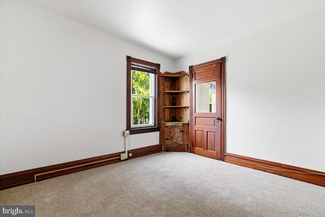 105 S WHITEOAK ST, Kutztown, PA 19530